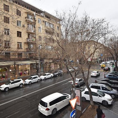 19Tumanyan Excellent Apartment In The Centre Of Capital Erivan Dış mekan fotoğraf